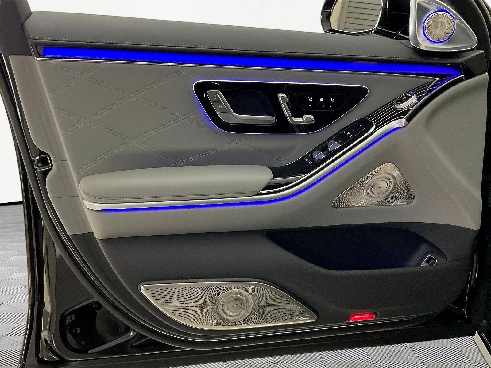 Certified 2026 Mercedes-Benz Maybach S 680 4MATIC image 20