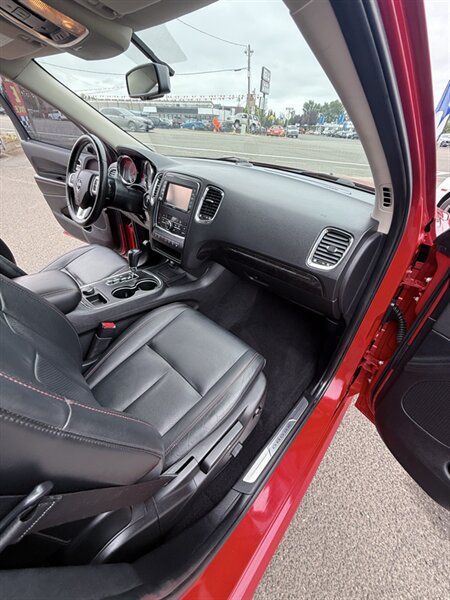 Used 2012 Dodge Durango R/T AWD/4WD image 27