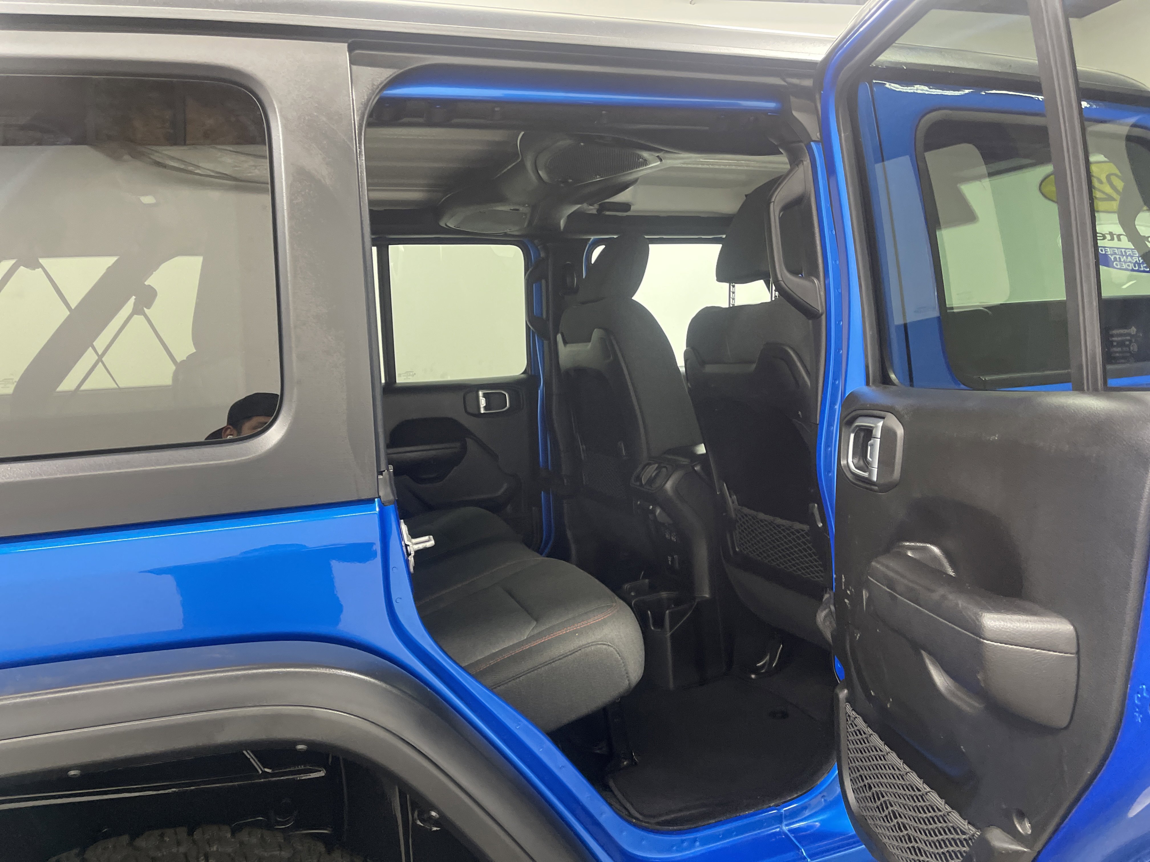 Used 2024 Jeep Wrangler Unlimited Rubicon image 21