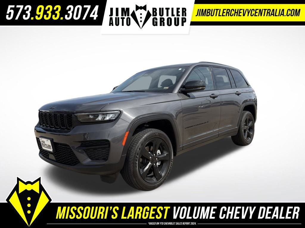 Used 2023 Jeep Grand Cherokee Altitude