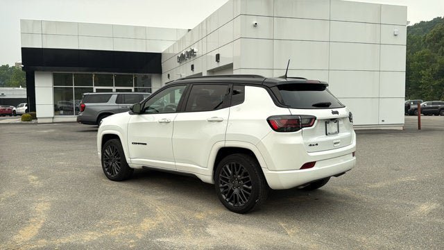 Certified 2023 Jeep Compass High Altitude w/ Driver Assist Group I AWD/4WD image 8