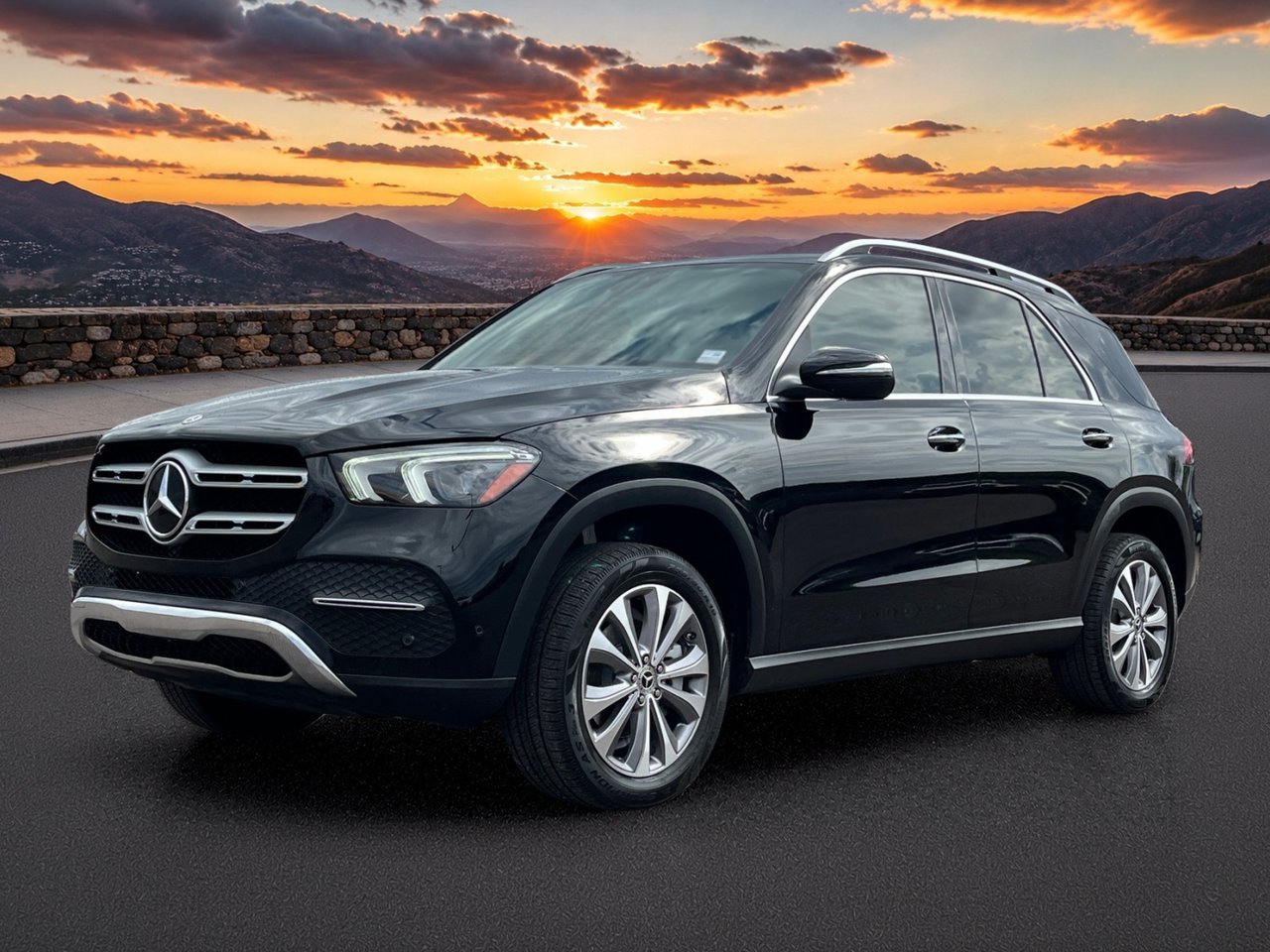 Used 2022 Mercedes-Benz GLE 350 image 2