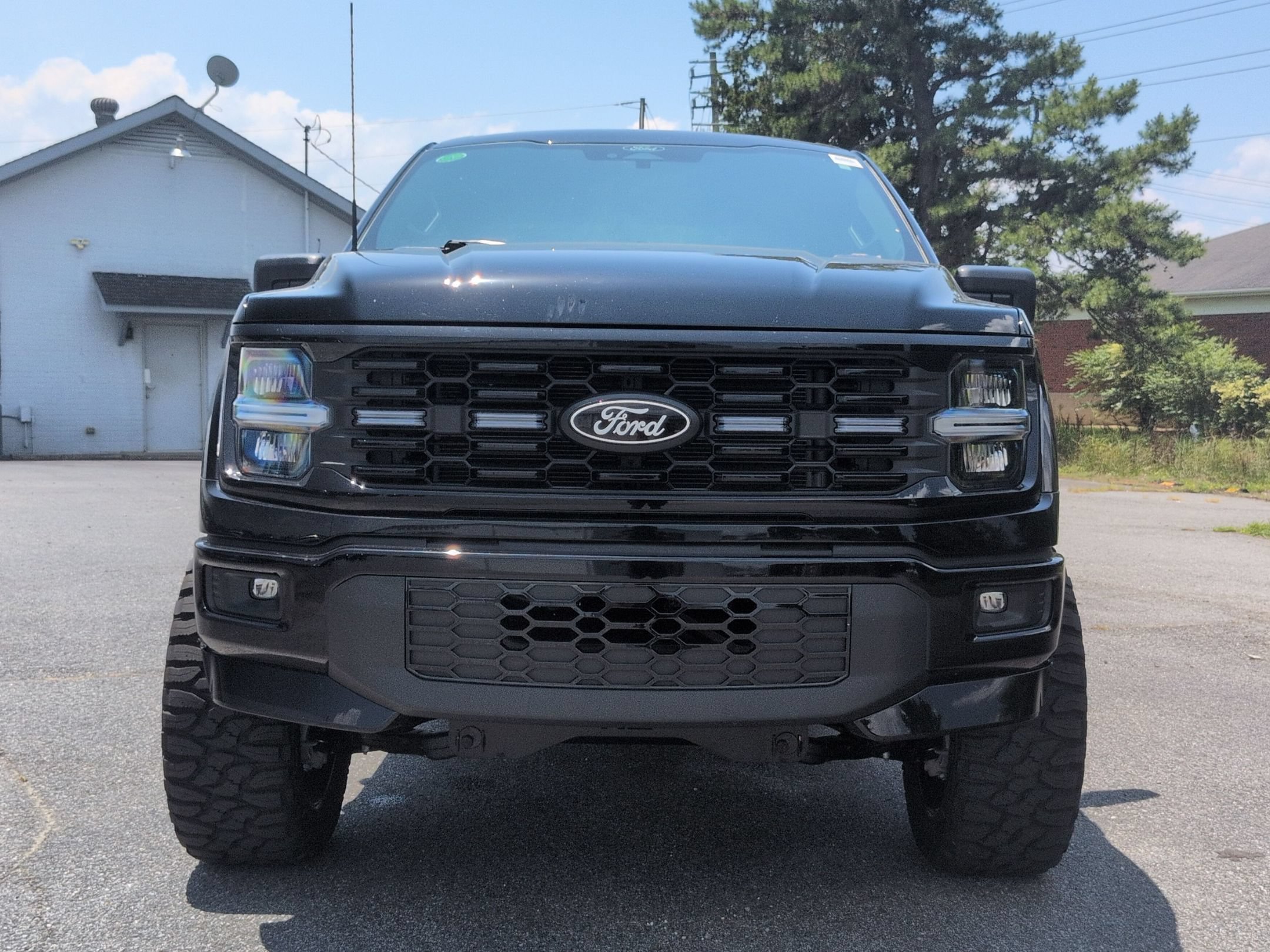 Used 2026 Ford F150 STX w/ F-150 LOBO Package AWD/4WD image 9