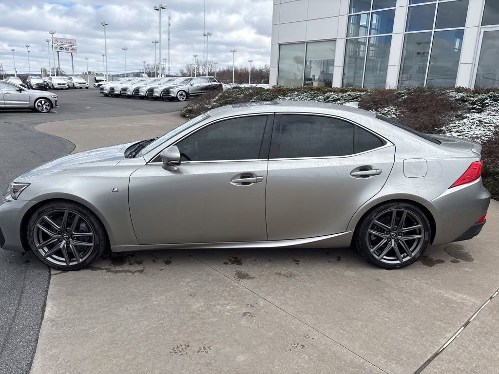 Used 2020 Lexus IS 300 F Sport w/ F Sport Package image 9