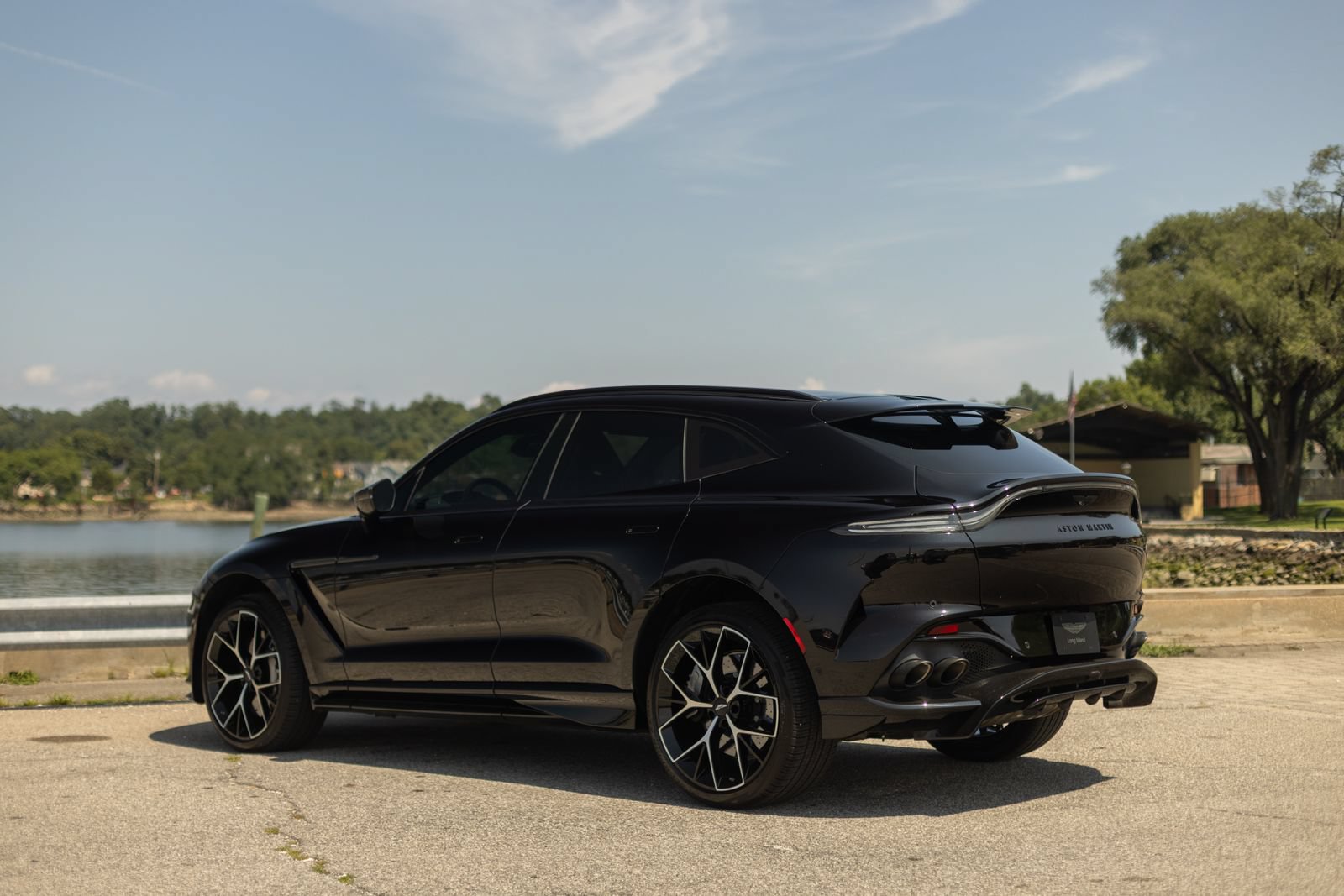 Used 2025 Aston Martin DBX 707 AWD/4WD image 4