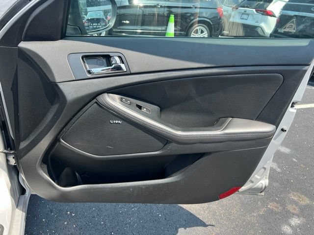 Used 2012 Kia Optima Hybrid w/ Hybrid Premium Technology Pkg FWD image 36