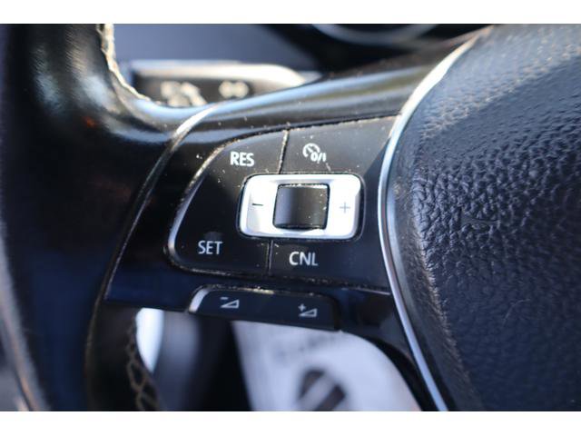 Used 2015 Volkswagen Jetta Sport image 11