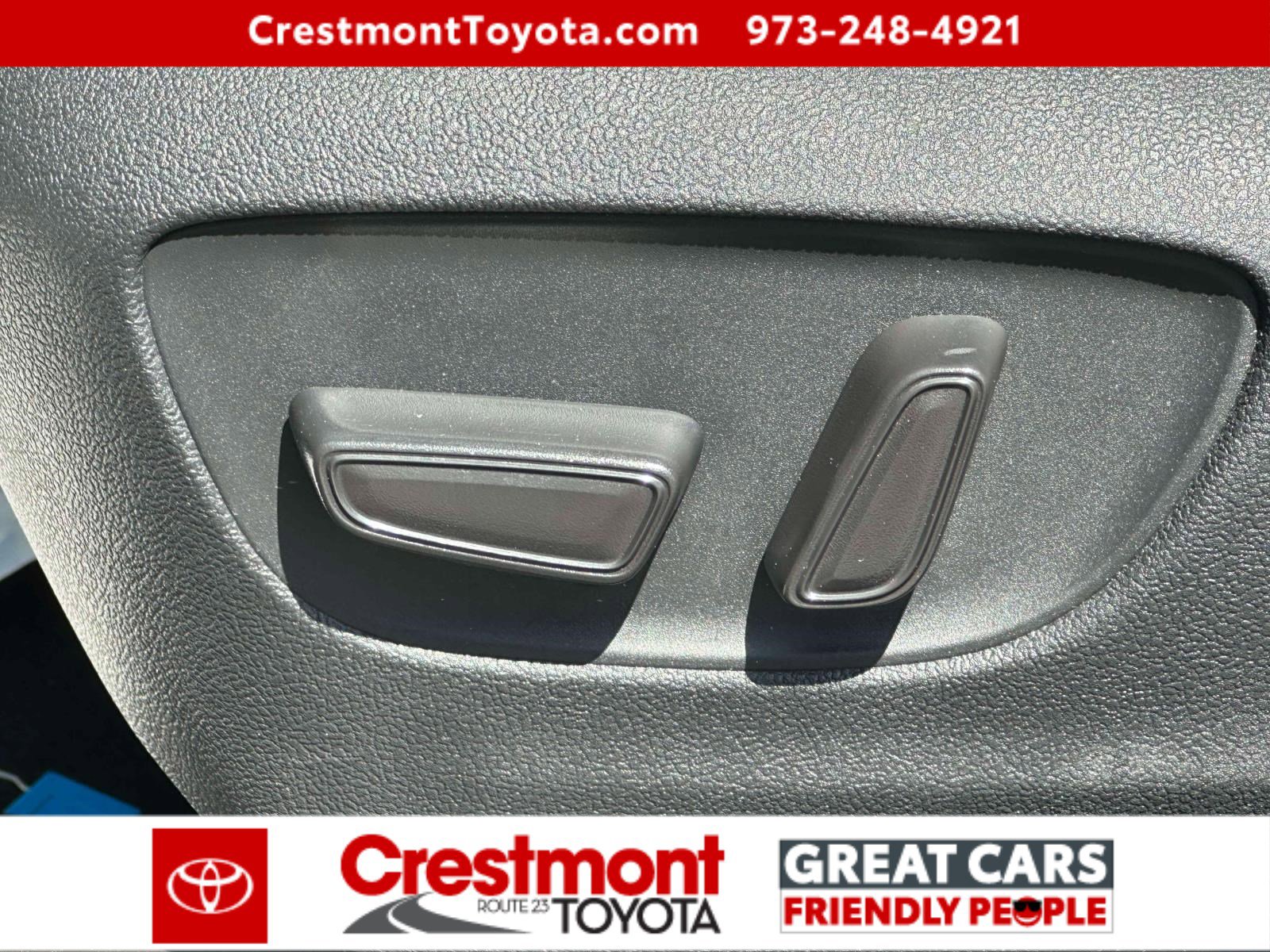 Certified 2025 Toyota Highlander LE AWD/4WD image 14