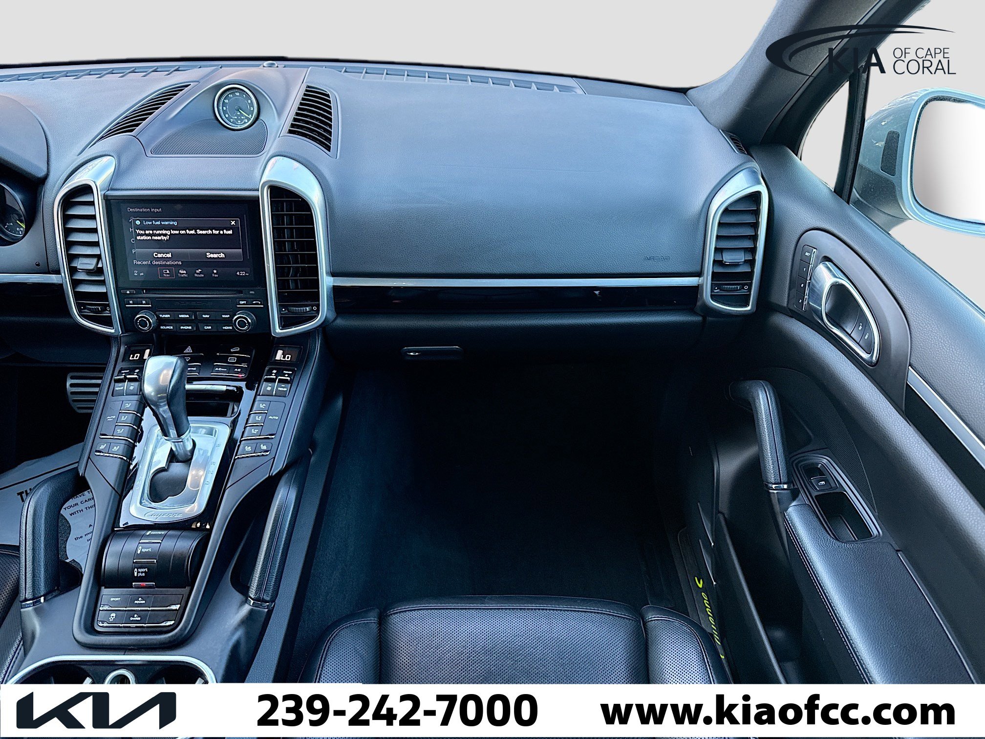 Used 2017 Porsche Cayenne S image 17