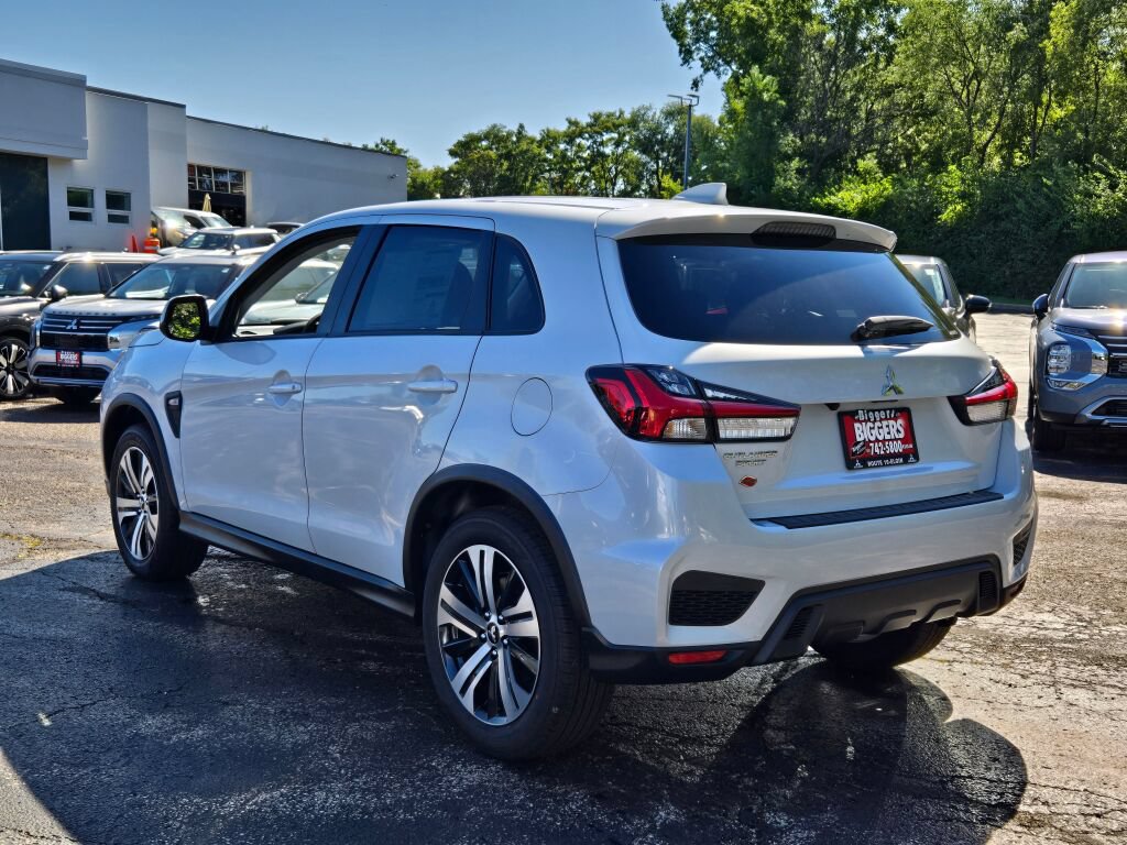 New 2027 Mitsubishi Outlander Sport ES AWD/4WD image 12