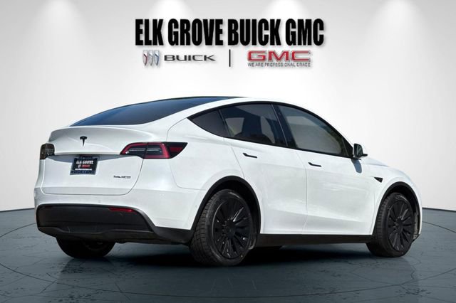 Used 2021 Tesla Model Y Long Range image 4