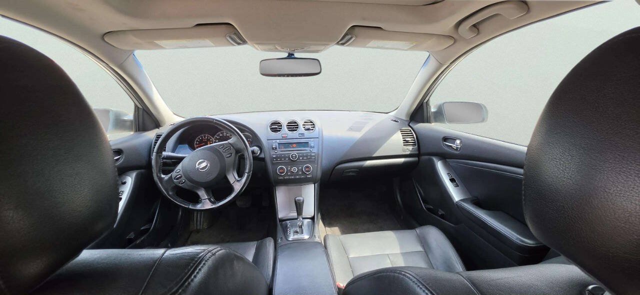 Used 2010 Nissan Altima 2.5 SL w/ SL Pkg FWD image 8