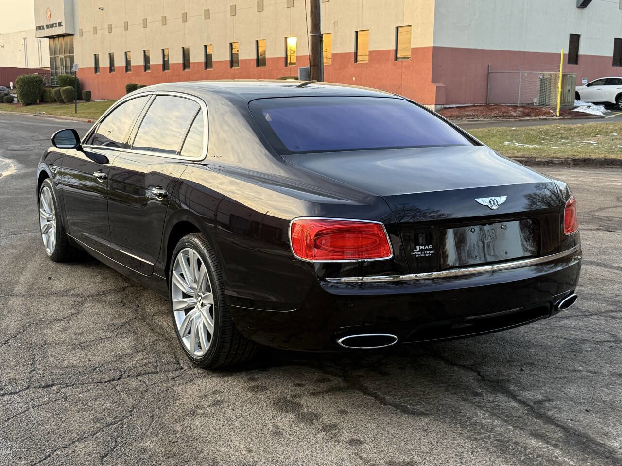 Used 2014 Bentley Flying Spur W12 image 3