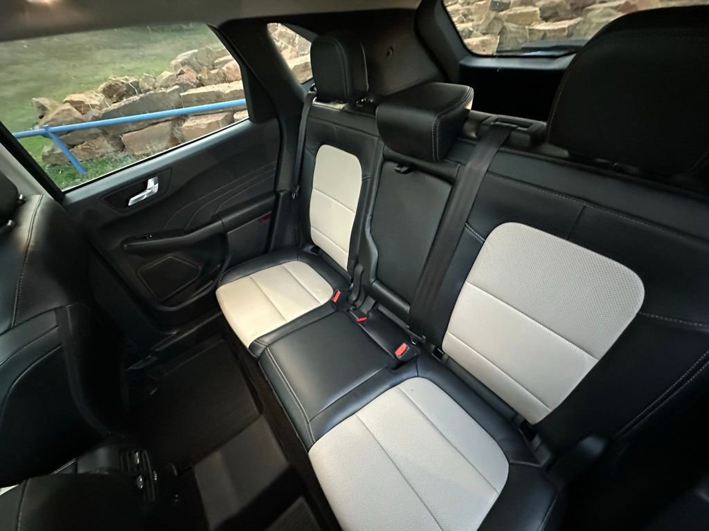 Used 2022 Ford Escape Titanium w/ Titanium Elite Package image 20