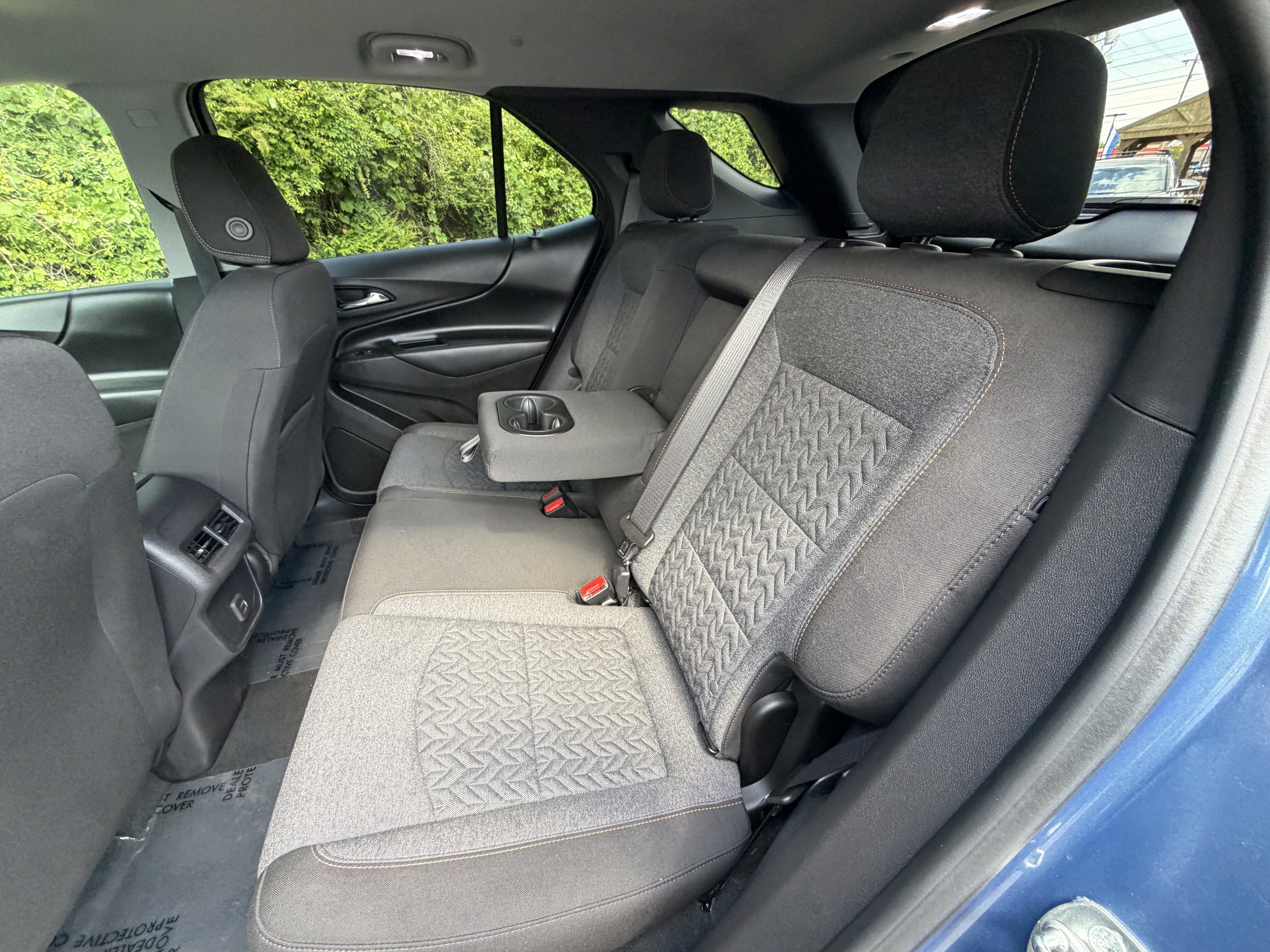 Used 2024 Chevrolet Equinox LT FWD image 18