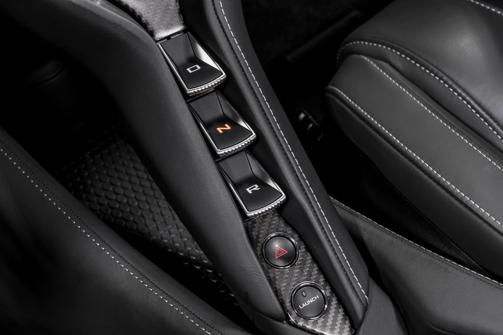 Used 2022 McLaren 720S Spider RWD image 24