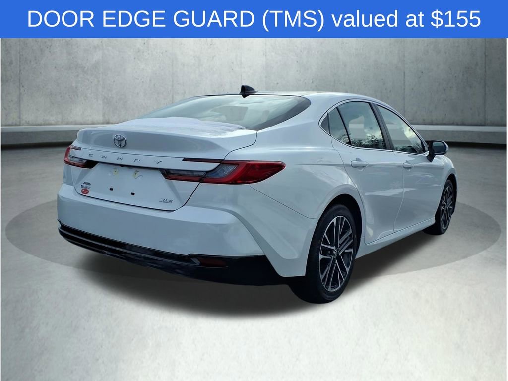 Used 2025 Toyota Camry XLE w/ Premium Package image 8