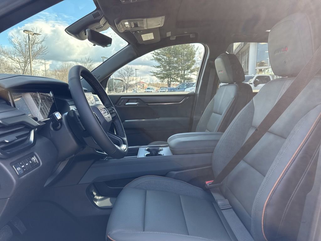 New 2026 GMC Acadia AT4 w/ Luxury Package AWD/4WD image 15
