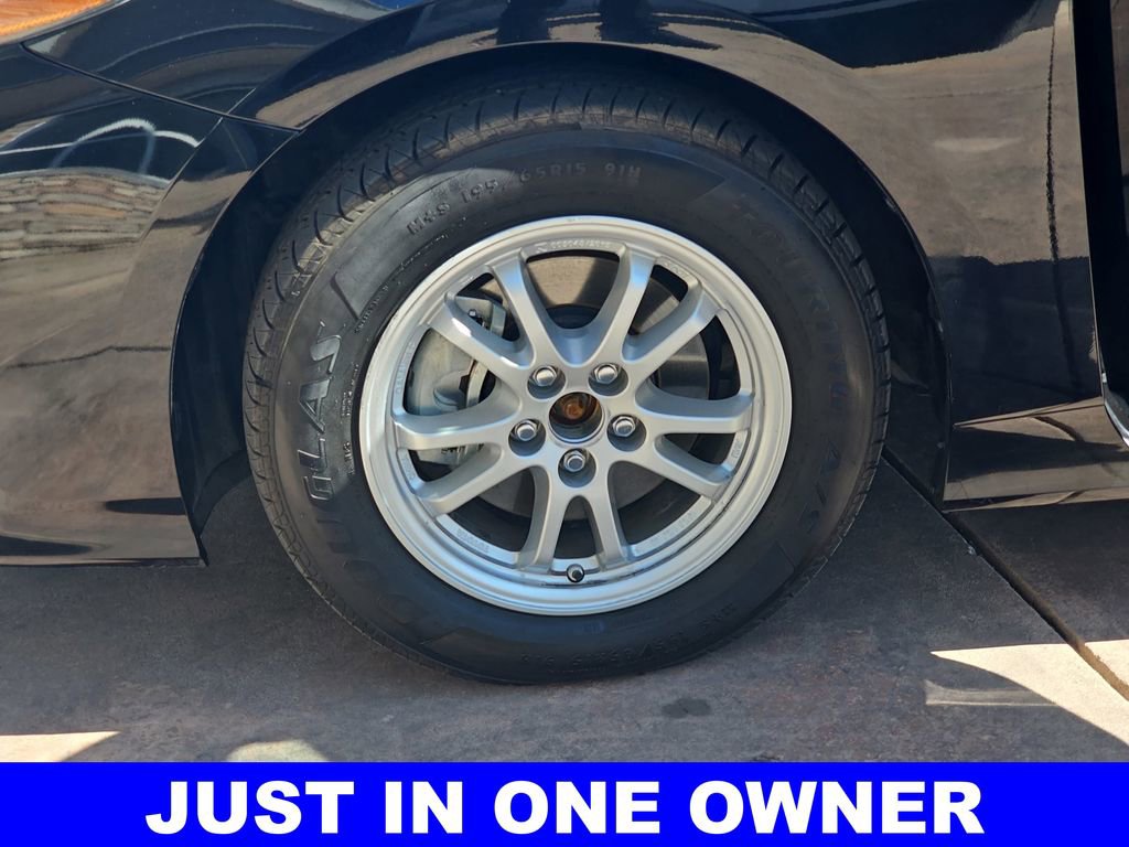 Used 2021 Toyota Prius Prime LE w/ Carpet Mat Package (TMS) image 34