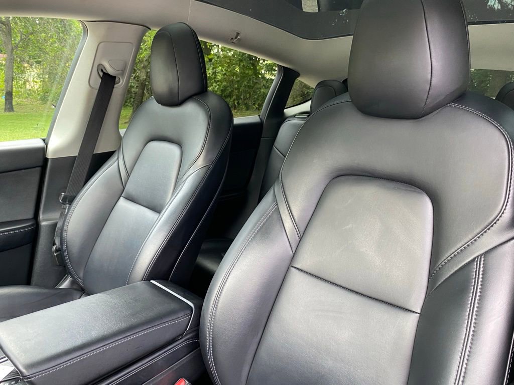 Used 2022 Tesla Model Y Performance AWD/4WD image 6