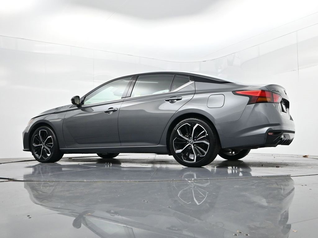 Used 2024 Nissan Altima 2.5 SR image 42