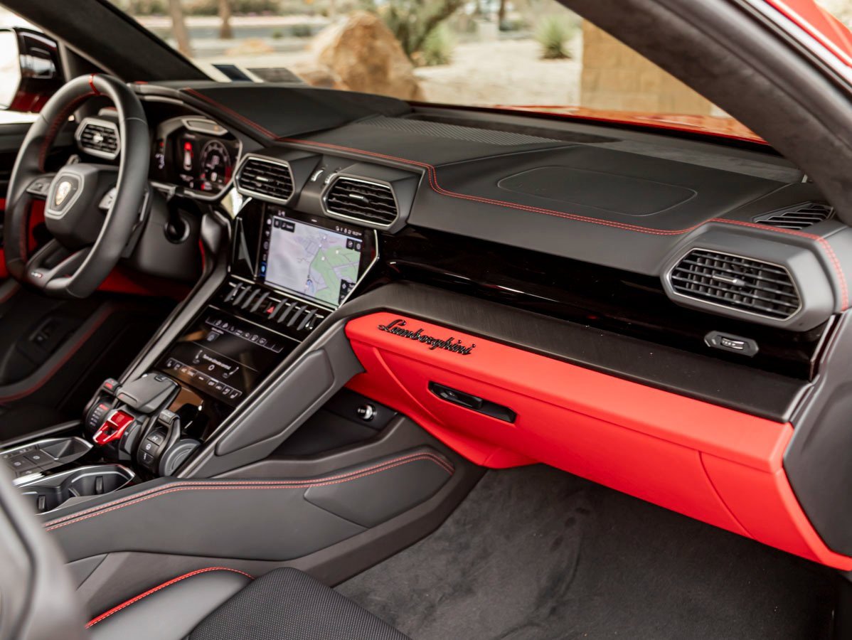 Used 2024 Lamborghini Urus S image 27