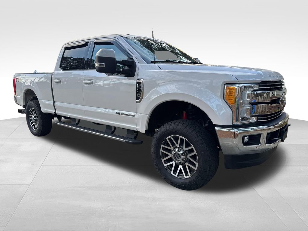 Used 2017 Ford F250 Lariat w/ Lariat Value Package AWD/4WD image 8