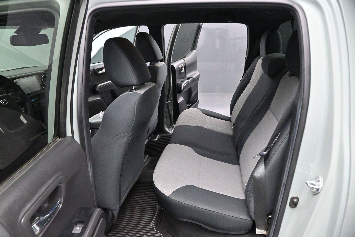 Used 2023 Toyota Tacoma TRD Sport AWD/4WD image 29