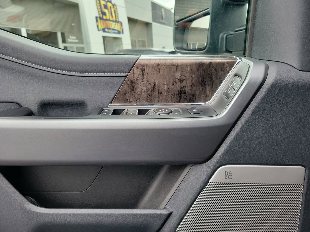 New 2025 Ford F350 Lariat w/ Lariat Ultimate Package image 19