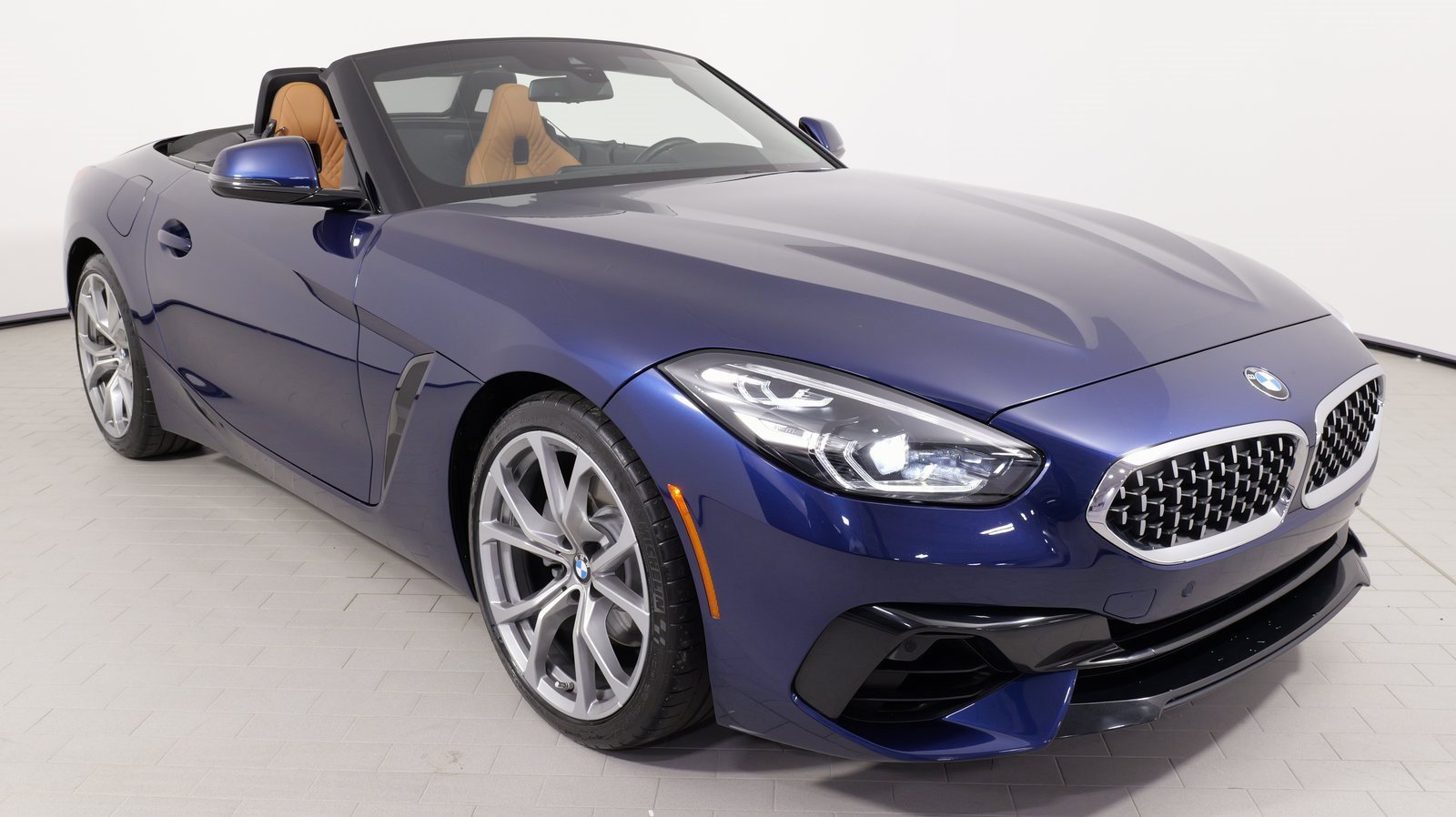 Used 2022 BMW Z4 sDrive30i w/ Driving Assistance Package image 22
