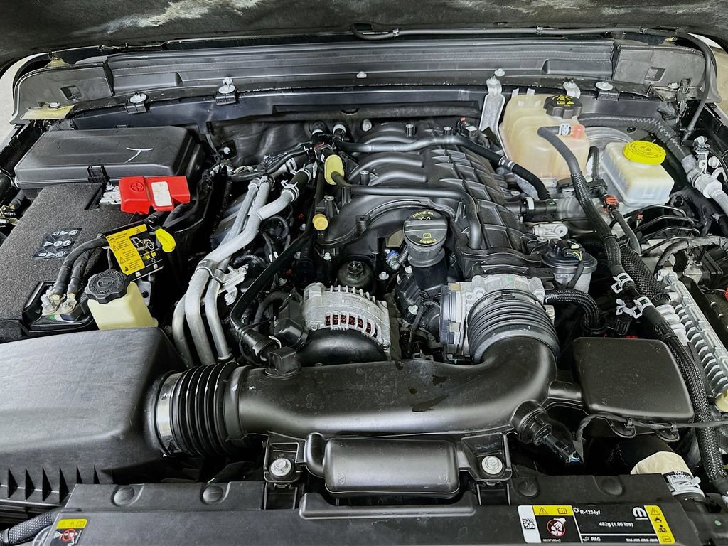 Used 2022 Jeep Wrangler Unlimited Sport AWD/4WD image 9