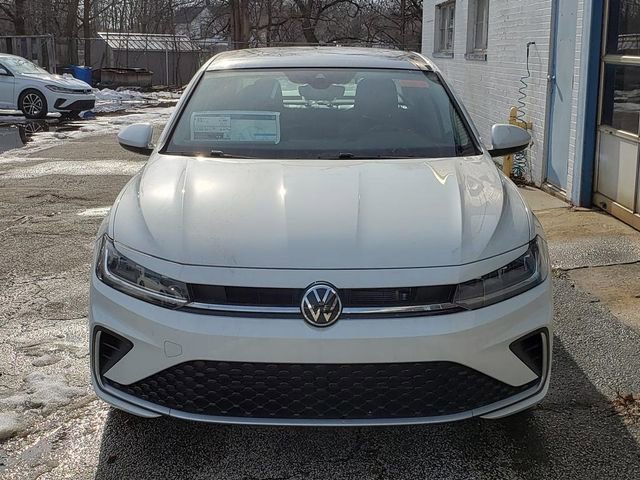 New 2026 Volkswagen Jetta SE image 5