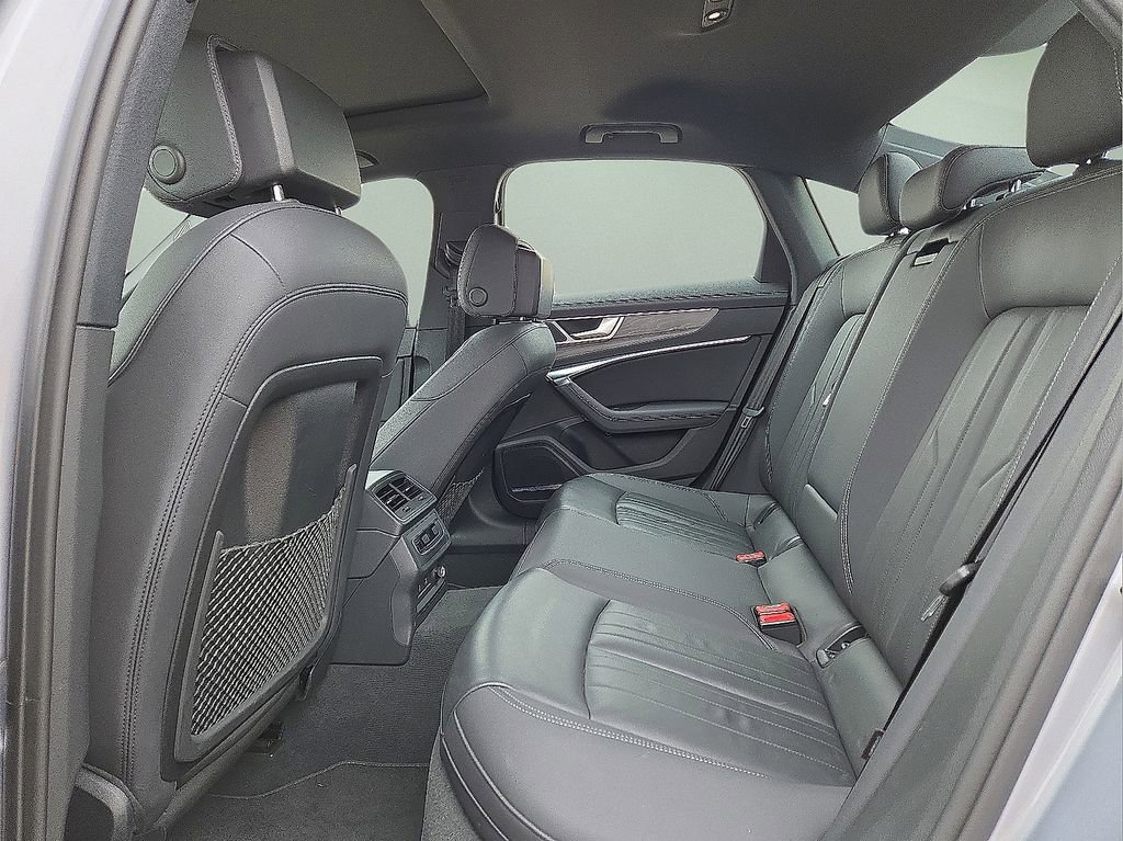 Used 2024 Audi A6 Premium Plus image 16