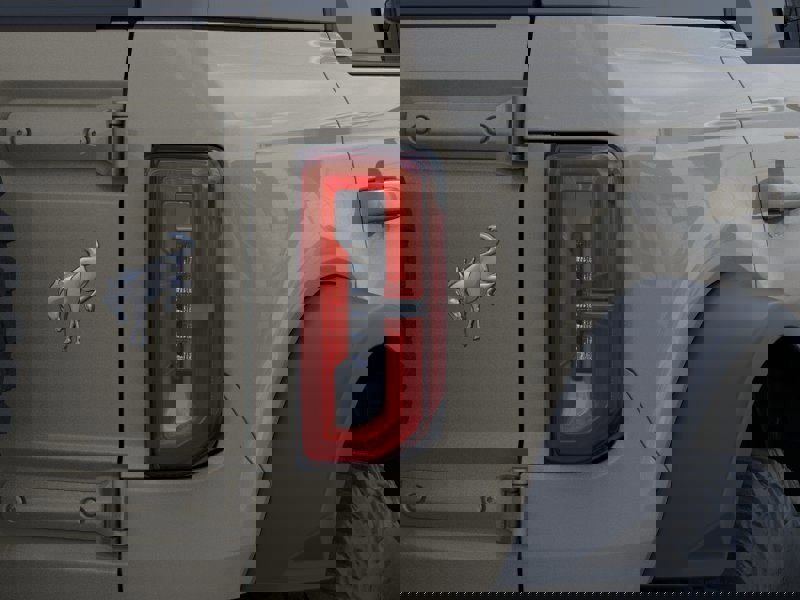 New 2025 Ford Bronco Outer Banks w/ Sasquatch Package AWD/4WD image 23