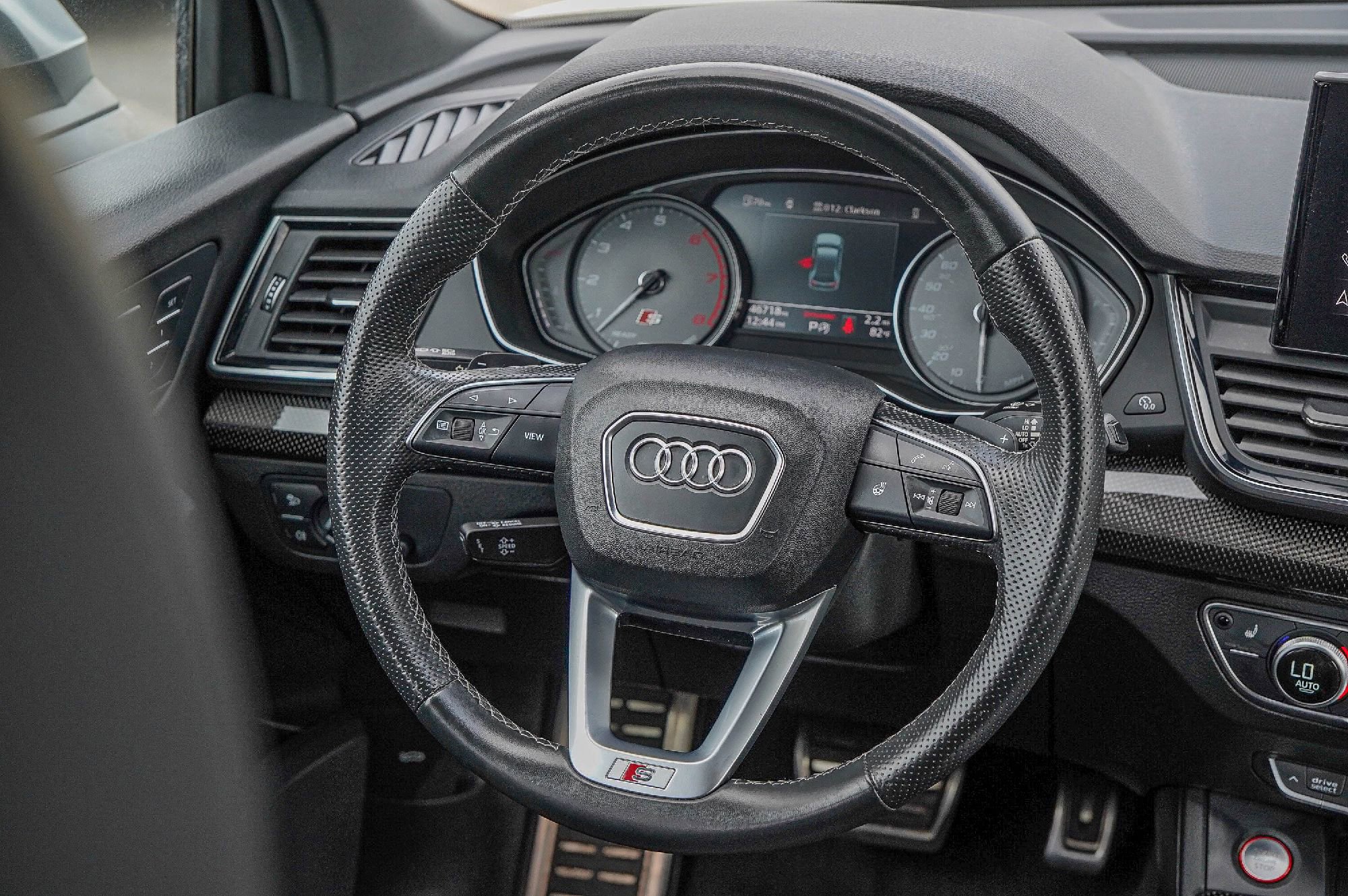 Certified 2022 Audi SQ5 Premium image 25