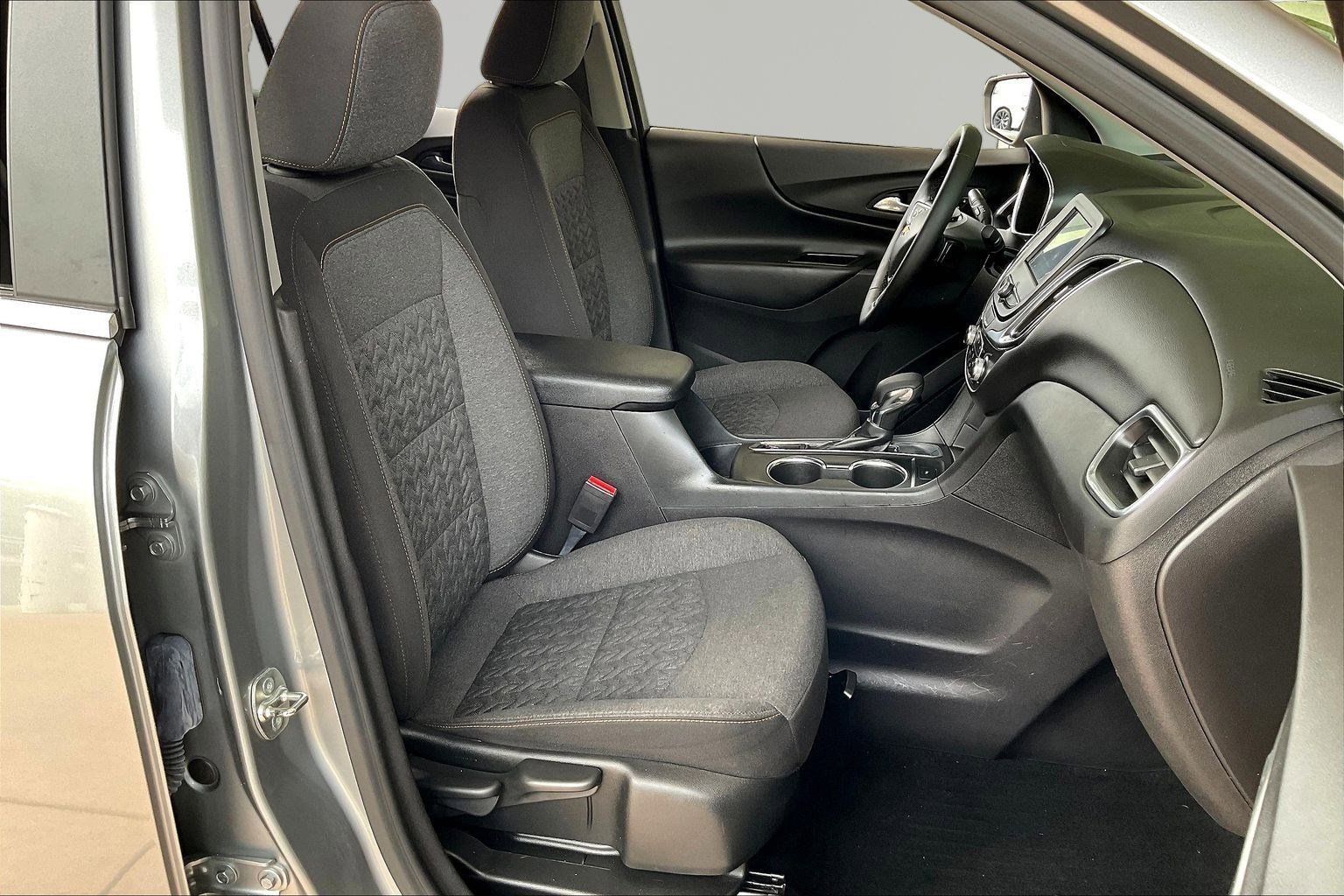 Used 2024 Chevrolet Equinox LT image 28