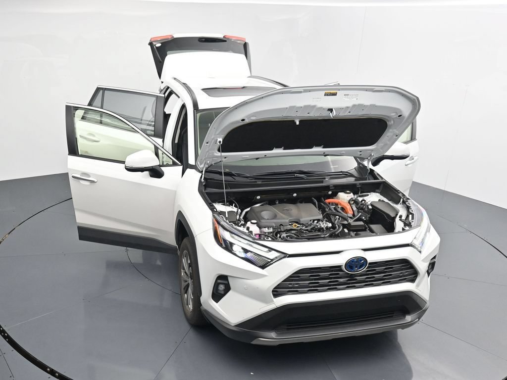 Used 2024 Toyota RAV4 Limited w/ Advanced Technology Package AWD/4WD image 37