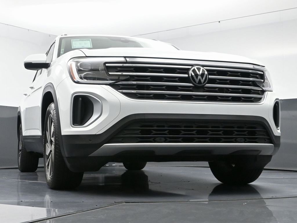 Used 2024 Volkswagen Atlas SE image 54