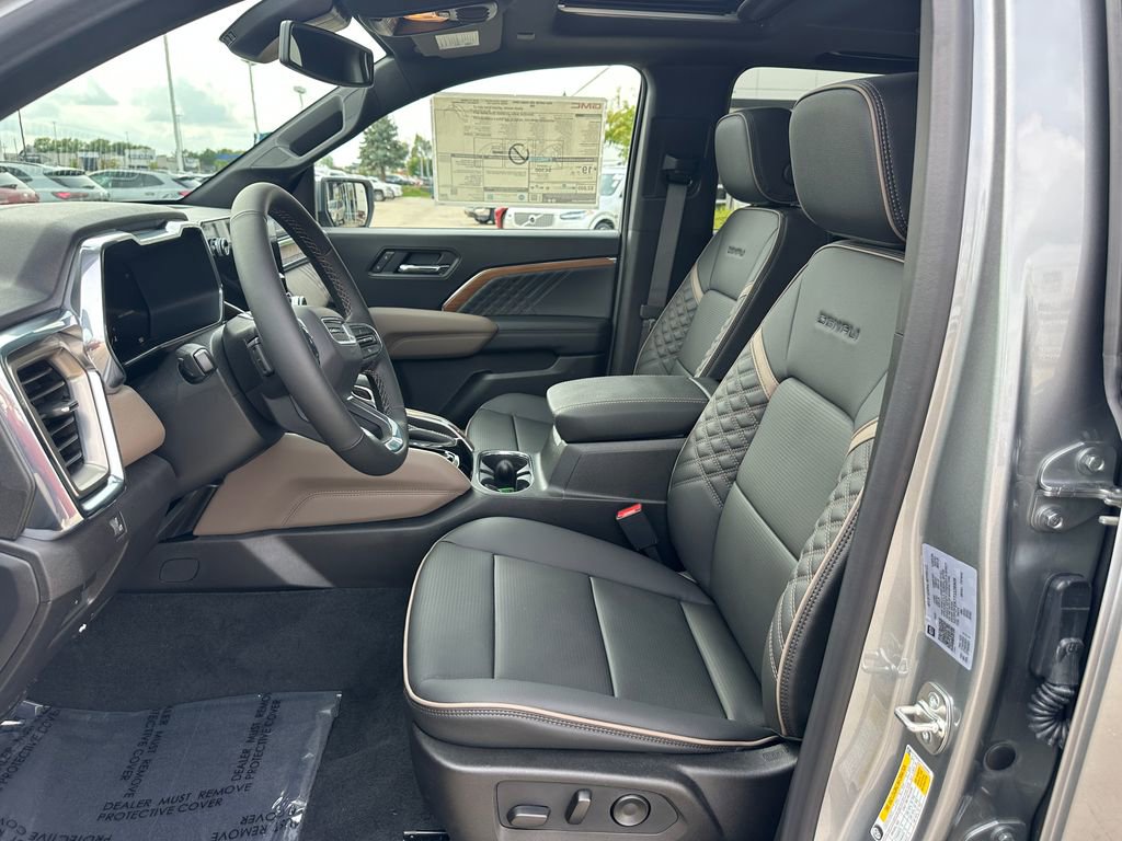 New 2026 GMC Canyon Denali image 14