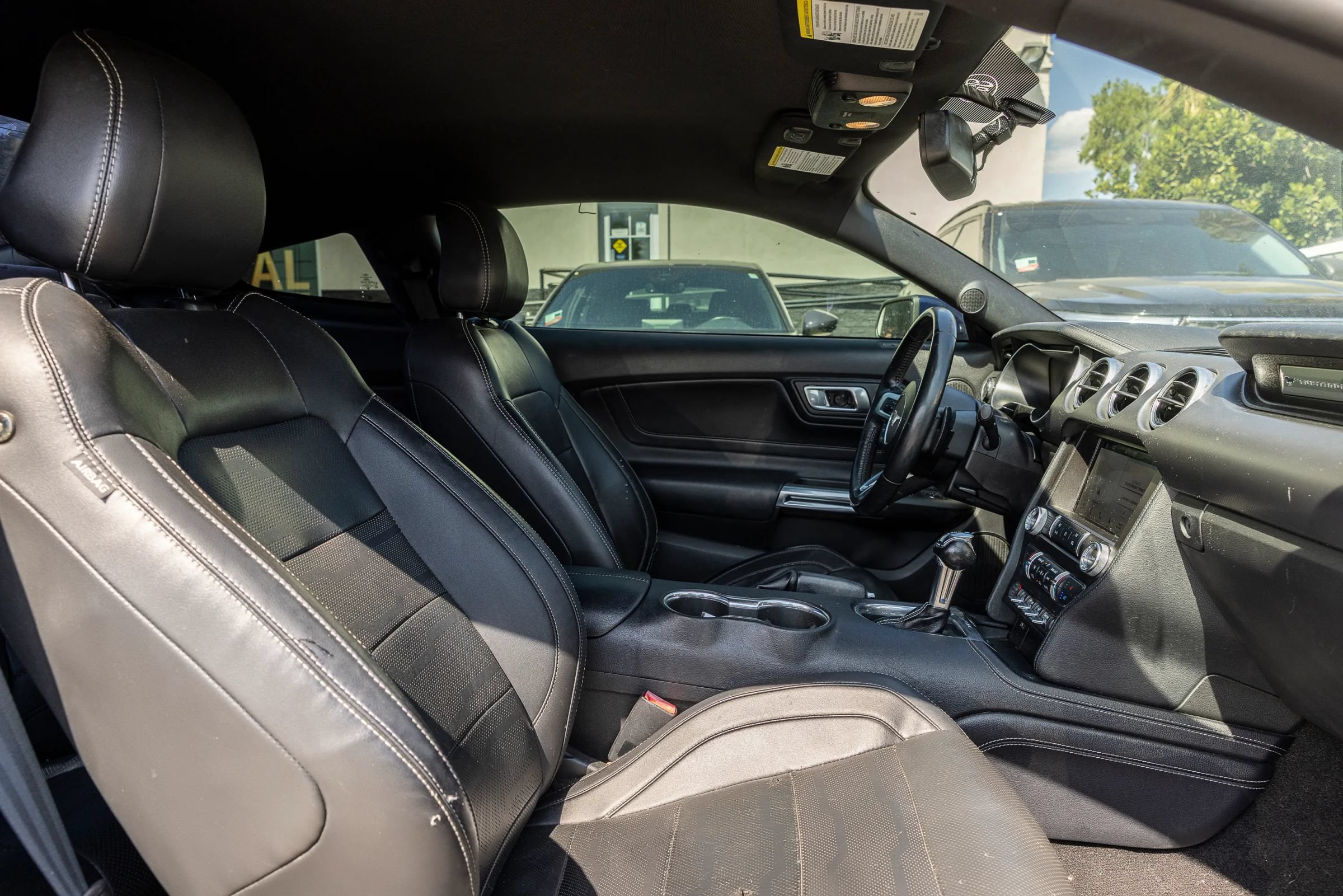 Used 2019 Ford Mustang GT Premium w/ Equipment Group 401A RWD image 24
