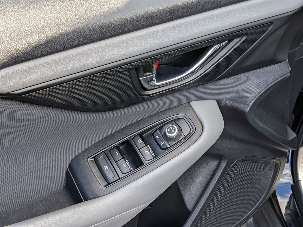 Used 2020 Subaru Outback Premium image 10