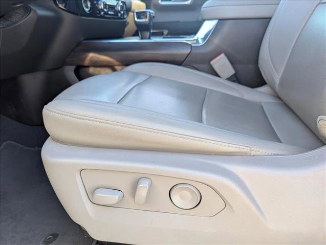 Used 2022 GMC Sierra 1500 SLT w/ SLT Convenience Package image 11