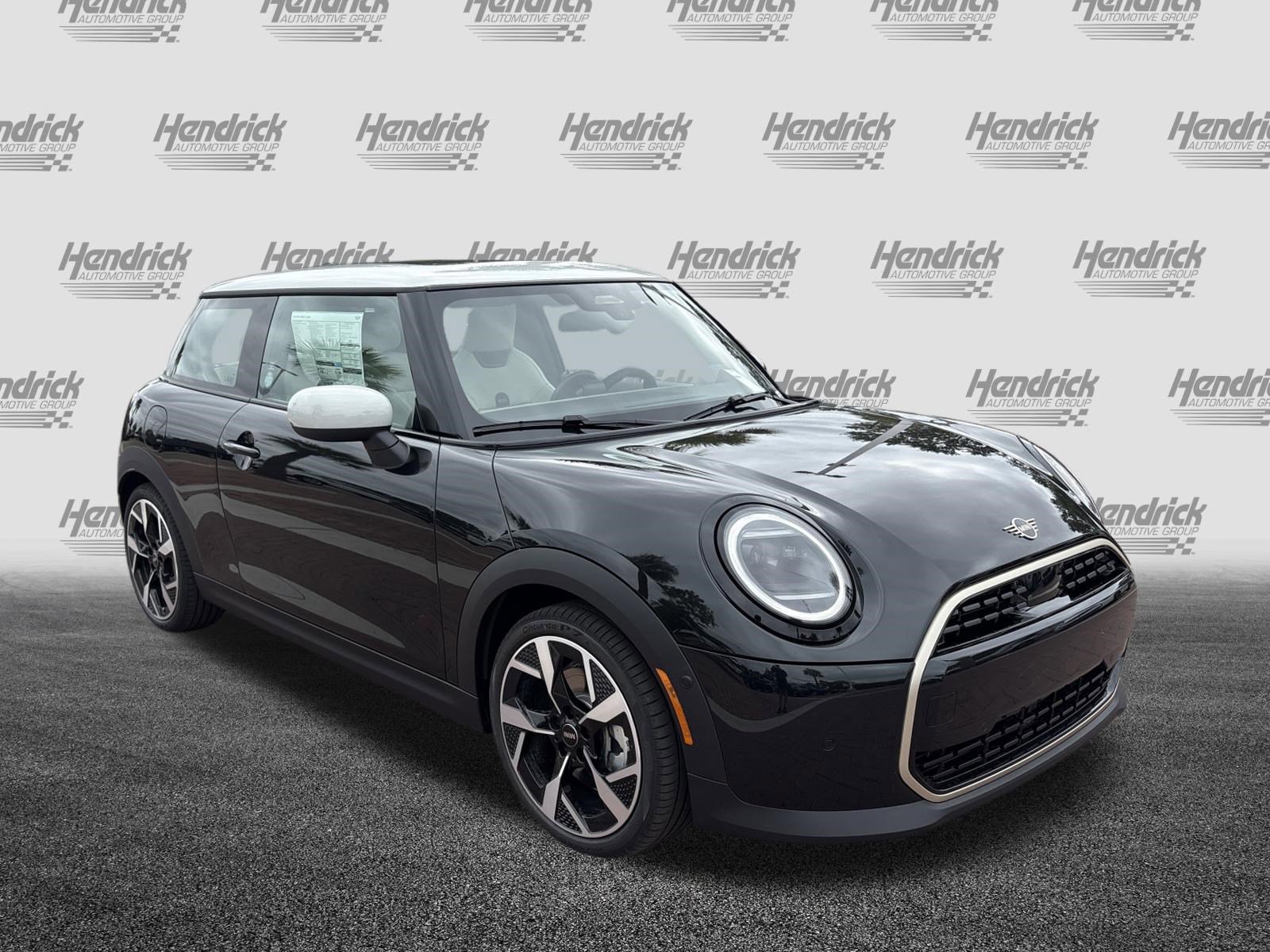 Used 2026 MINI Cooper 2-Door Hardtop image 2