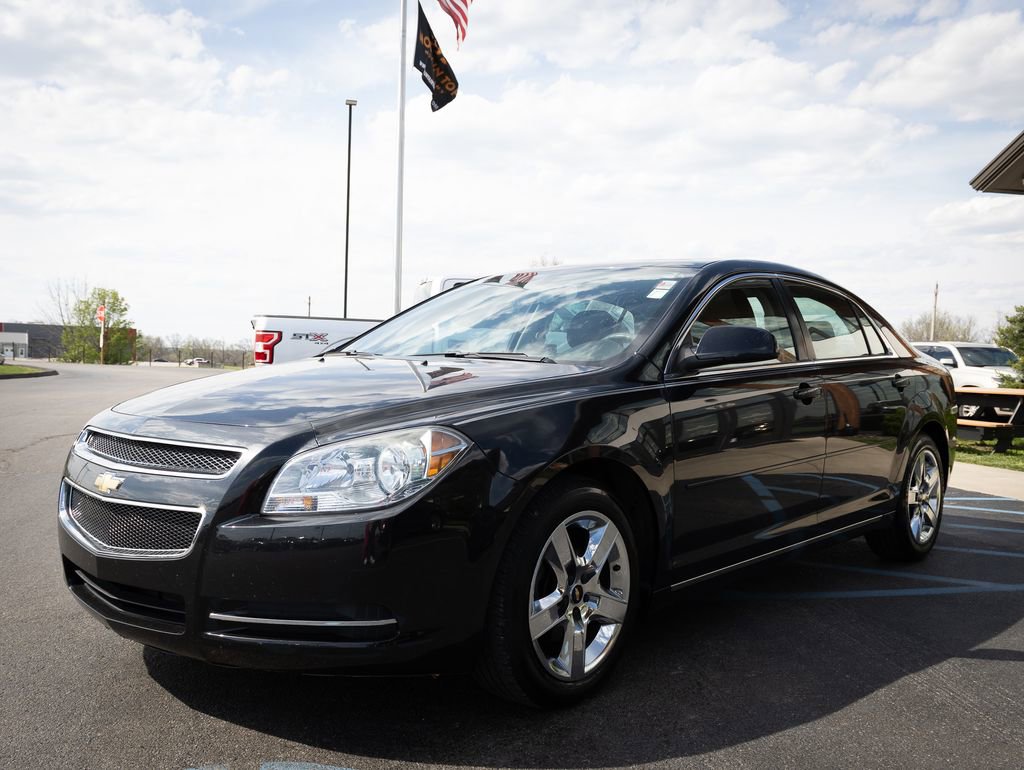 Used 2010 Chevrolet Malibu LT w/ Power Convenience Package image 4