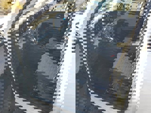 Certified 2025 Volkswagen Tiguan S image 14