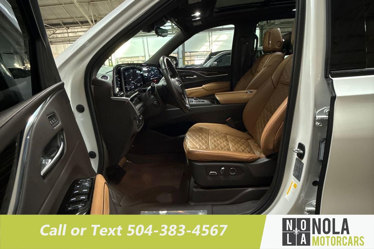 Used 2021 Cadillac Escalade ESV Sport w/ Heavy-Duty Trailer Package image 18