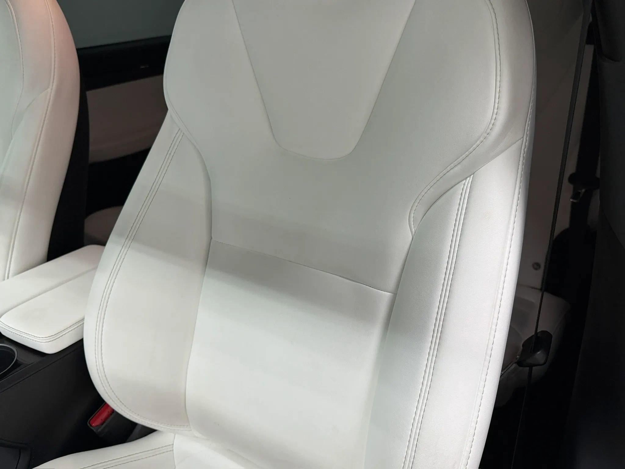 Used 2020 Tesla Model X Long Range AWD/4WD image 33