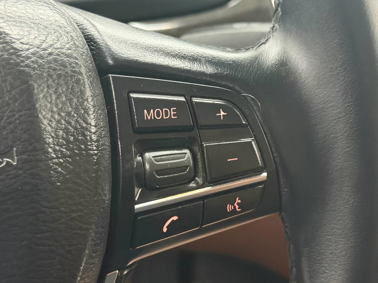 Used 2015 BMW 528i Sedan RWD image 28