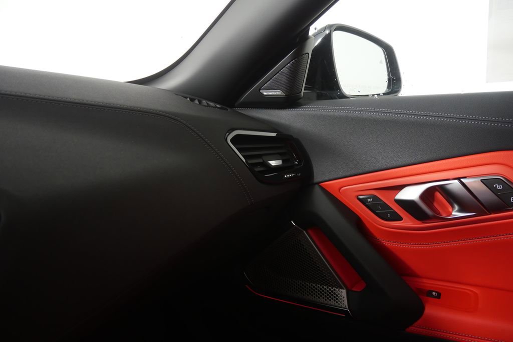 New 2026 BMW Z4 sDrive30i w/ Premium Package RWD image 21