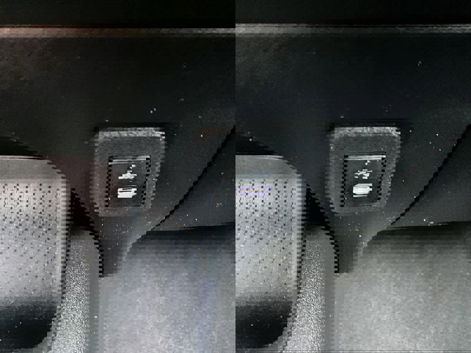 Used 2024 Toyota Corolla LE image 26